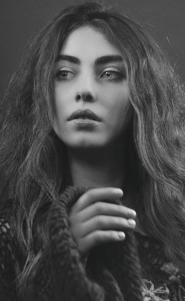 欧美美女黑白人像艺术写真摄影图片