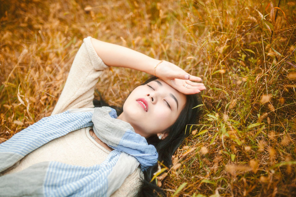 秋日下的惬意午后