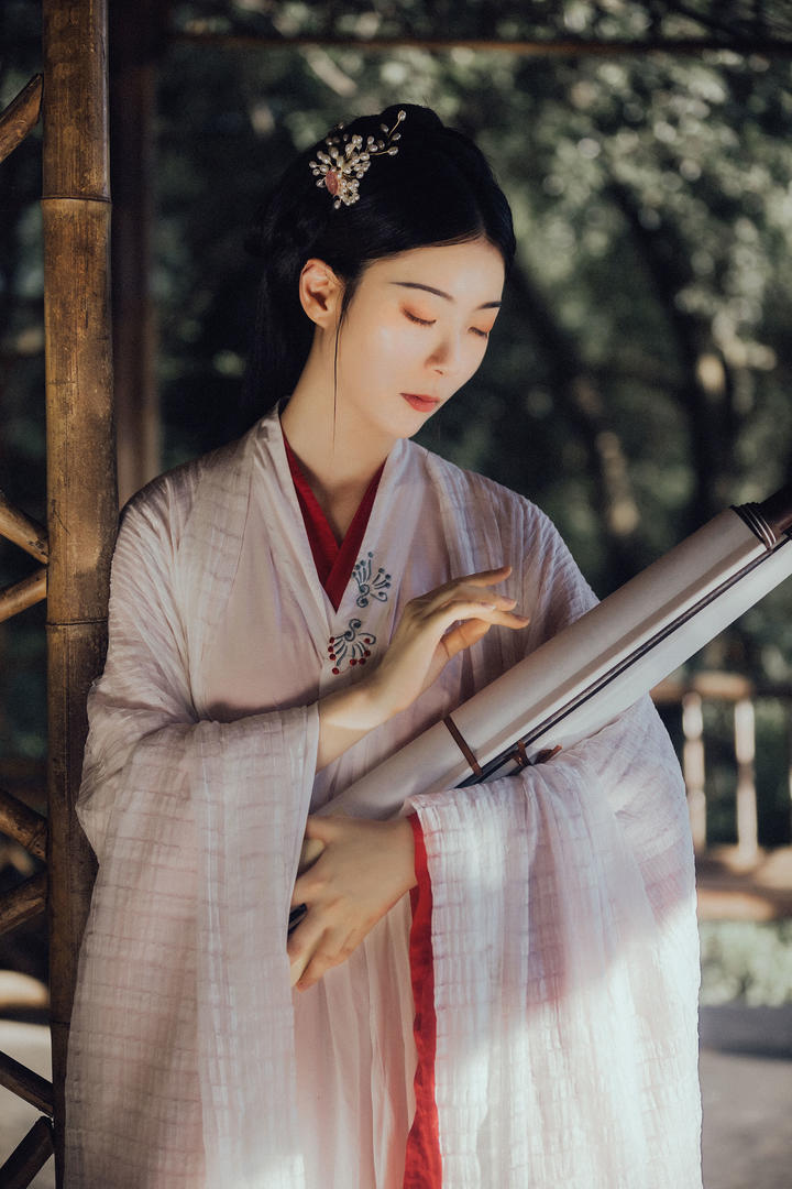 古风古韵汉服美女艺术照欣赏