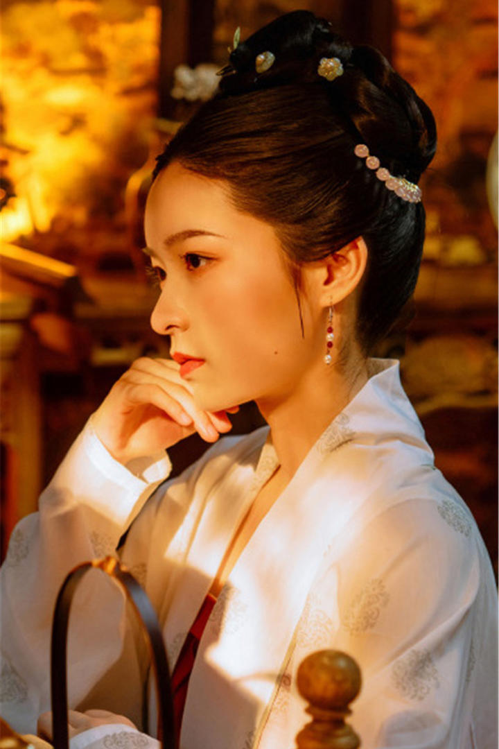 高清气质古装美女人像艺术摄影图片