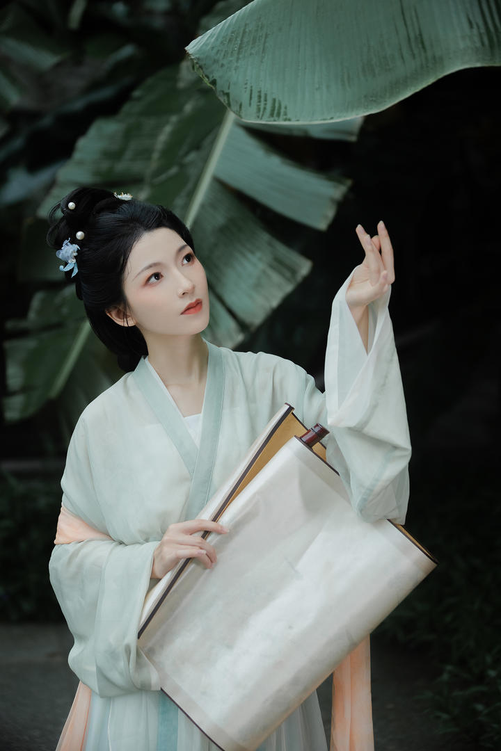 推特精品古装美女古典艺术写真