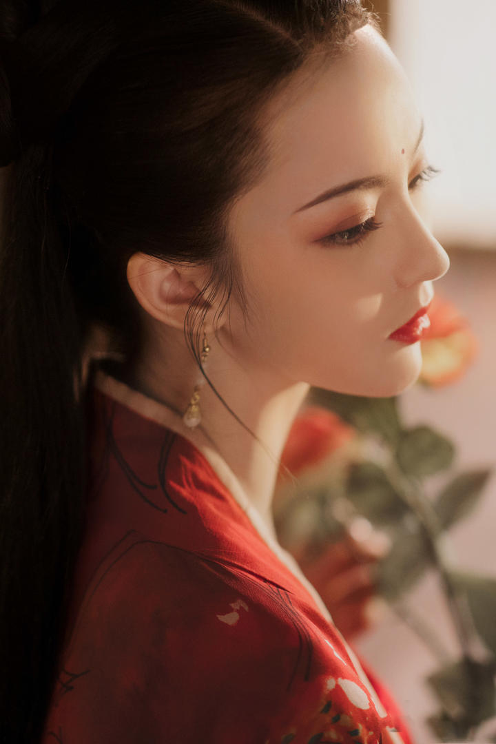 高清清纯女生古装写真摄影图片