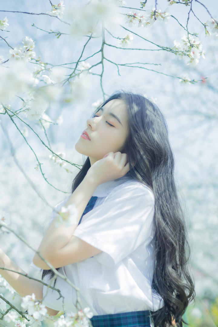 清纯可爱的美女高中生唯美写真摄影图片