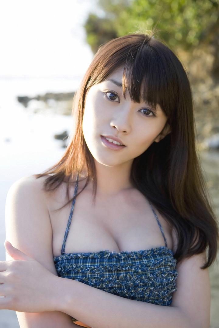 日本亚洲在线性感AV女优无码写真图片