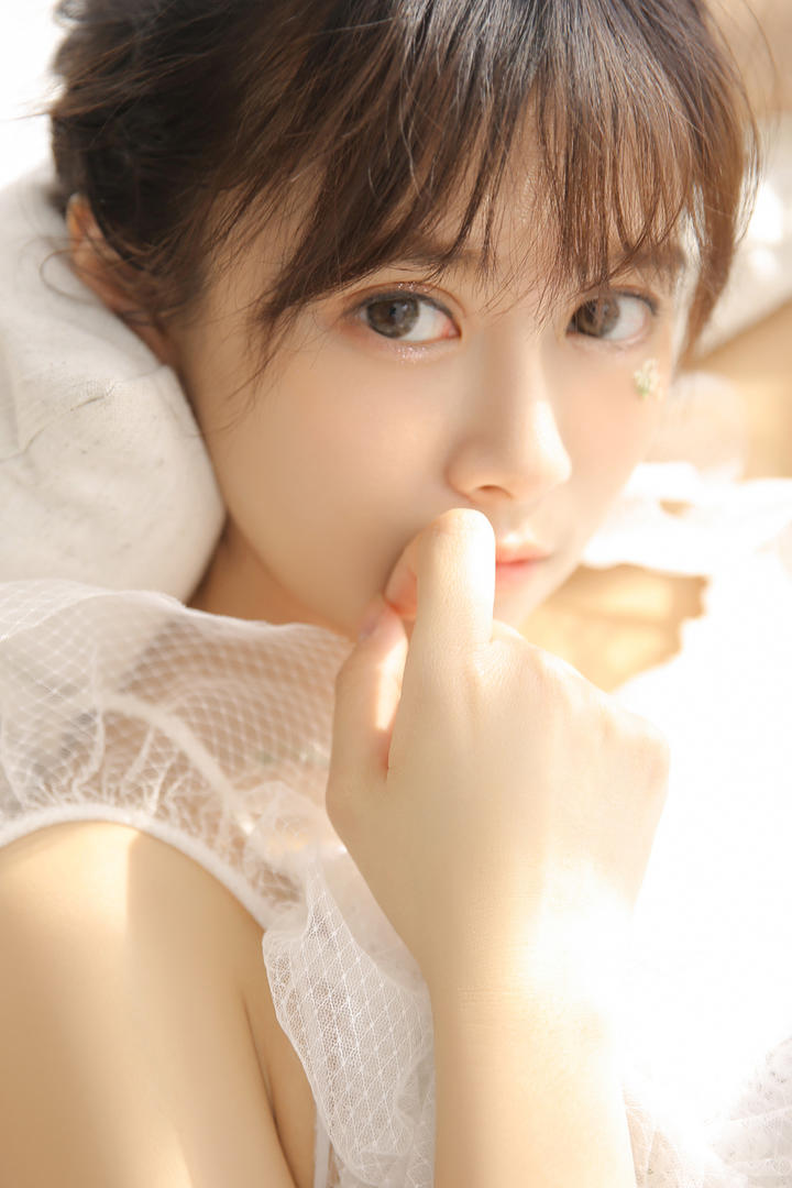 极品清纯美女特写