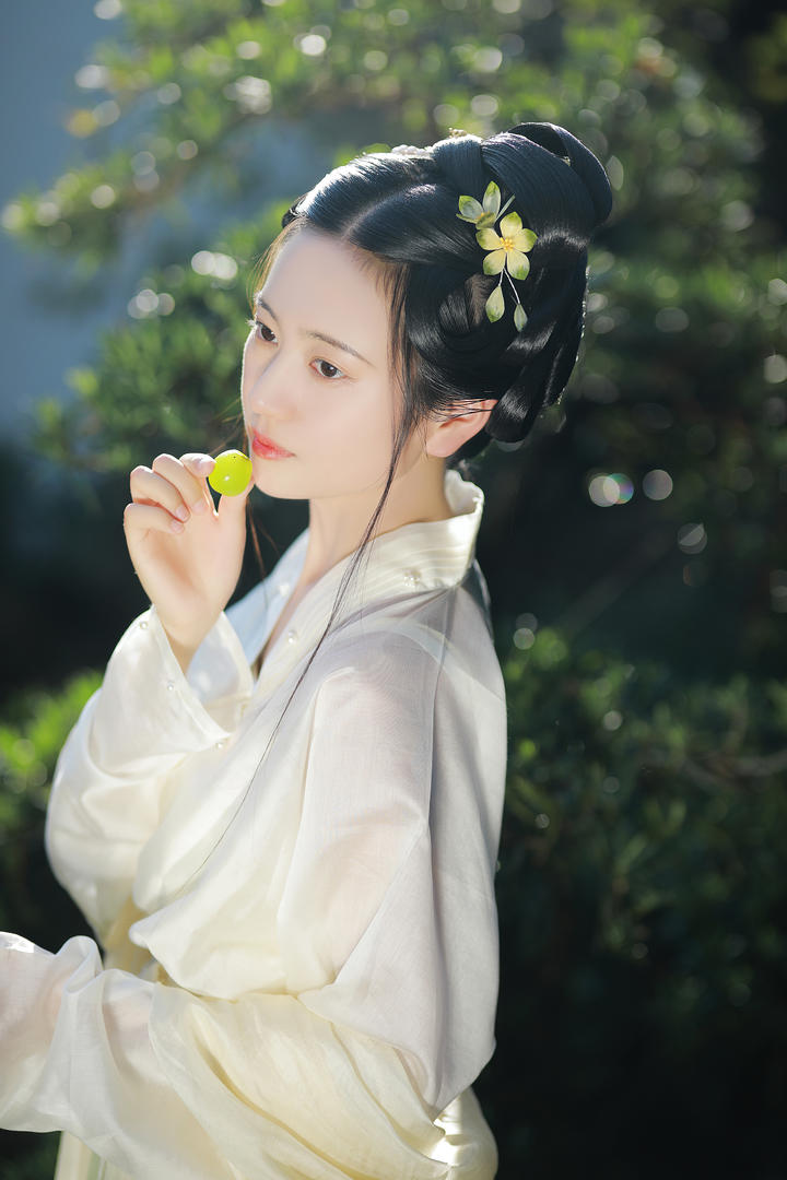 4K唯美清纯古典美人壁纸高清大图