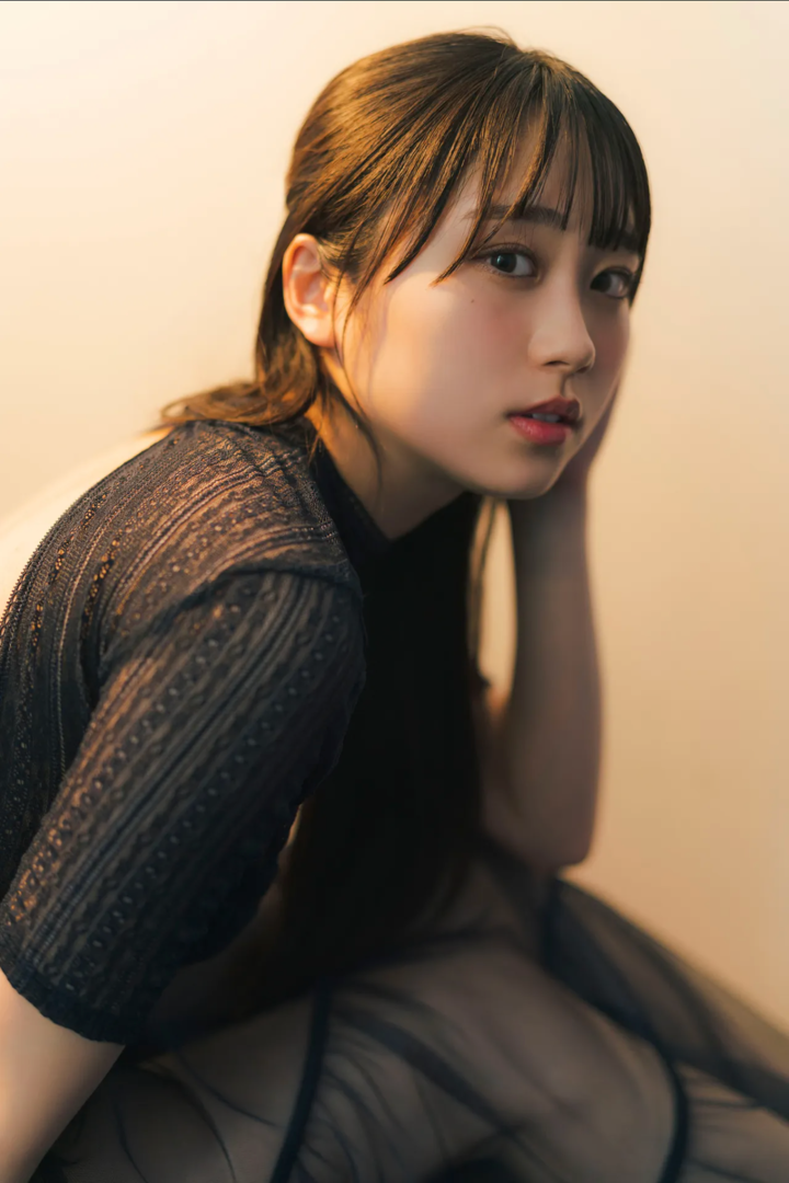 日本轻熟美女高清套图