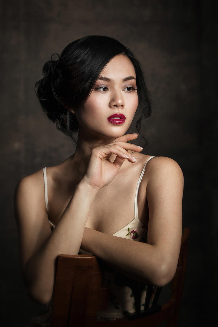 欧美美女GOGO人体艺术写真图片