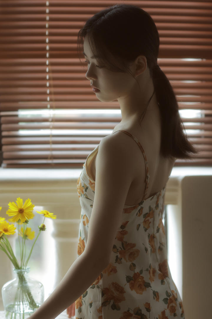 纯欲风女生居家生活照图片