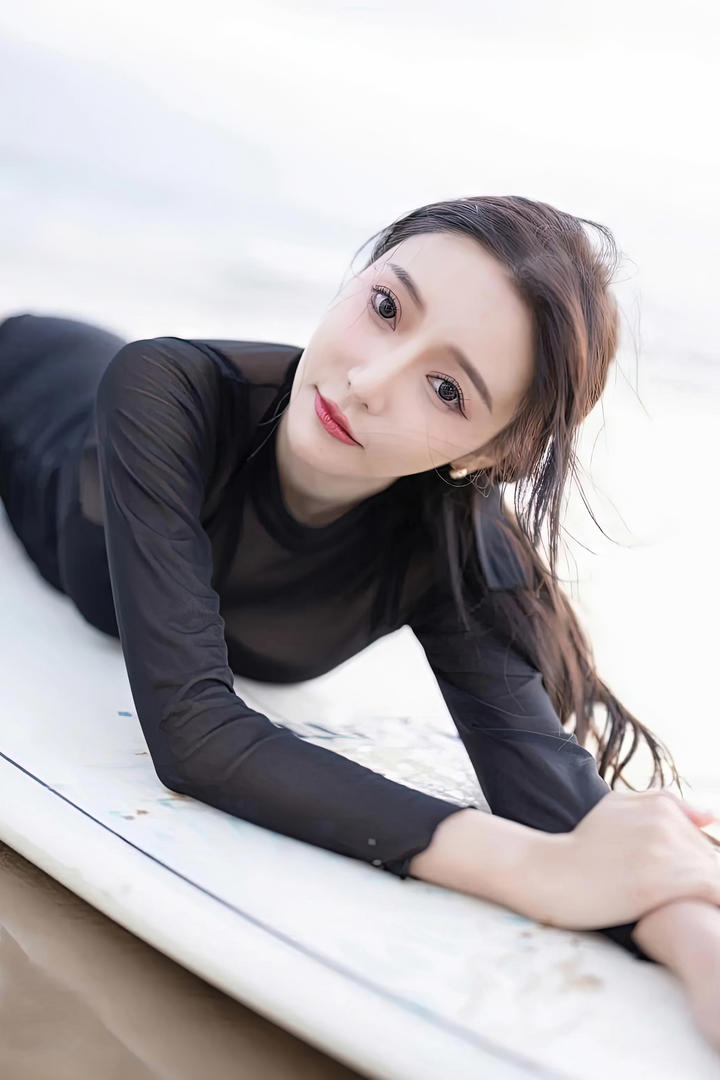 国模吧美女模特王馨瑶高清写真图片
