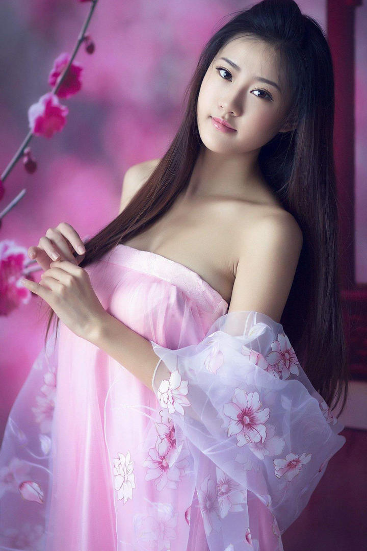 穿汉服古装的美少女图片