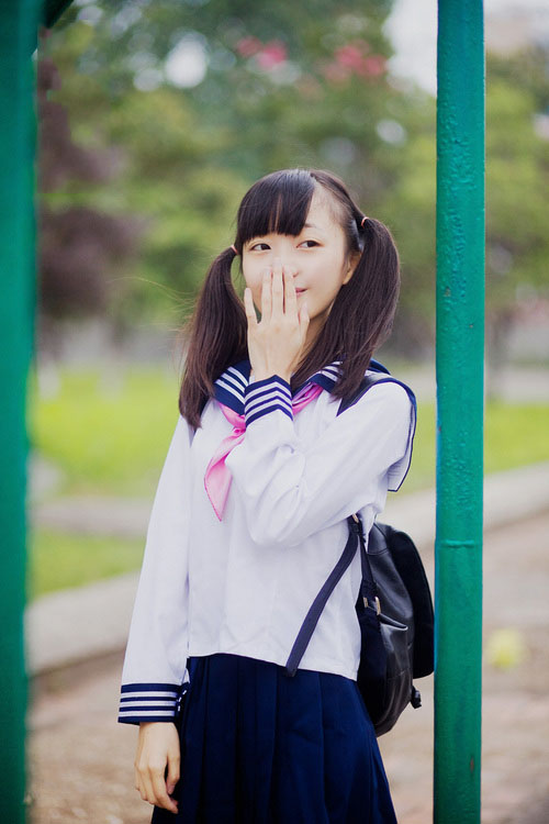 转学过来的可爱萌妹子