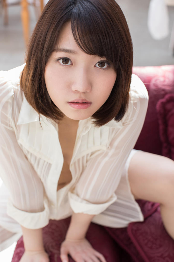 肉感丰满日本模特美女艺术生活照图片