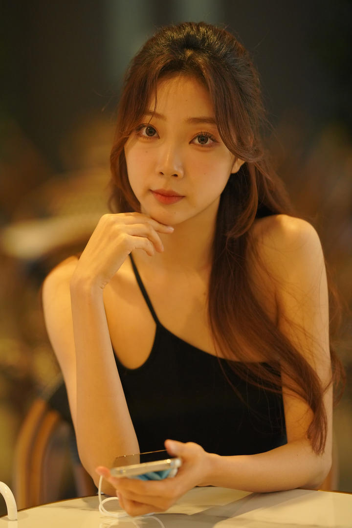 街拍紧身裤美女福利图