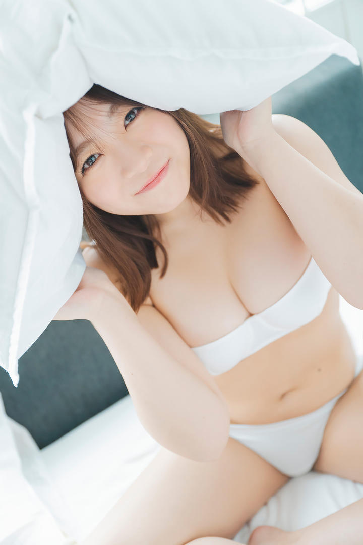 日本童颜巨乳美女暖暖国语高清免费观看图片