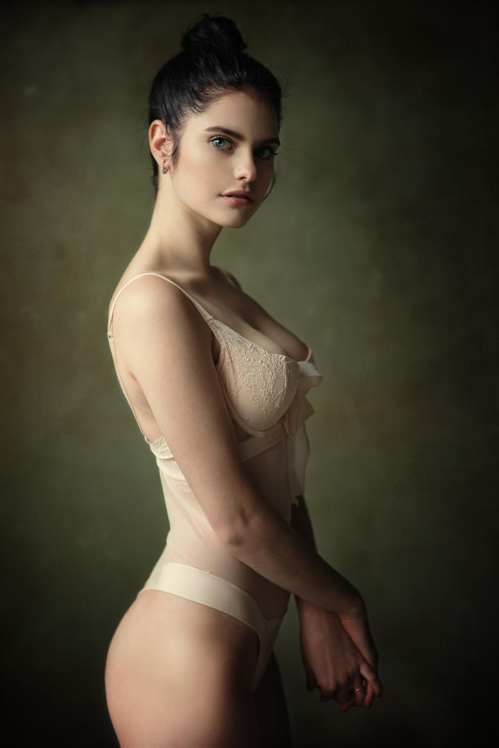 高清欧美内衣美女艺术写真