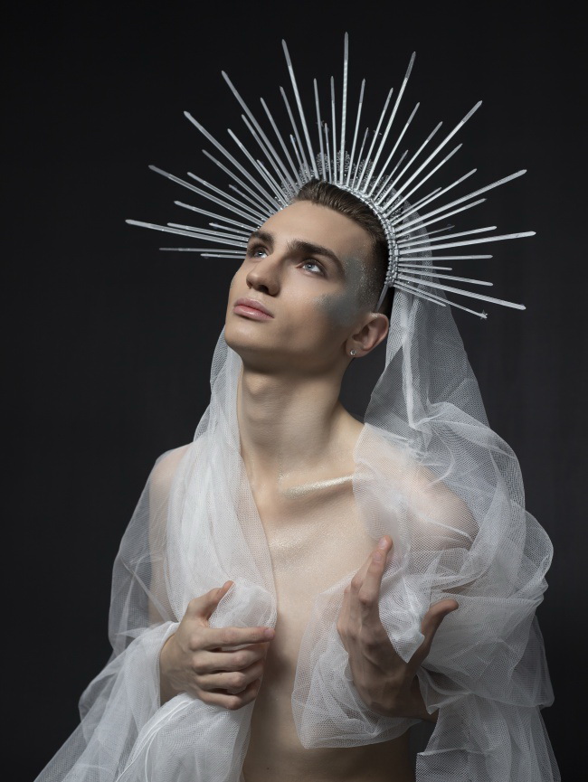 另类男性人体艺术写真图片