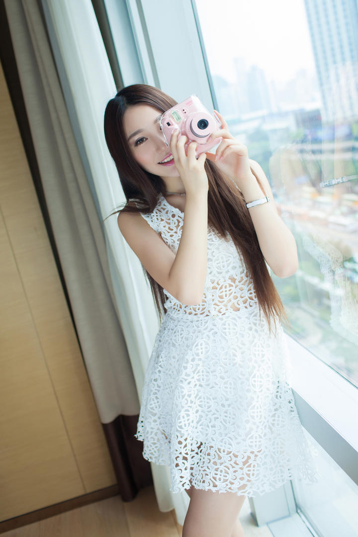 MM131美女图片刘奕宁高清室内自拍图片