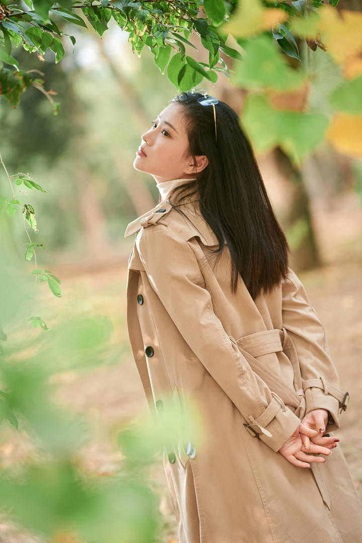 真人头像女生背影写真摄影图片大全