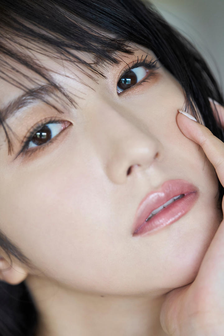 高清日本短发美女特写图片