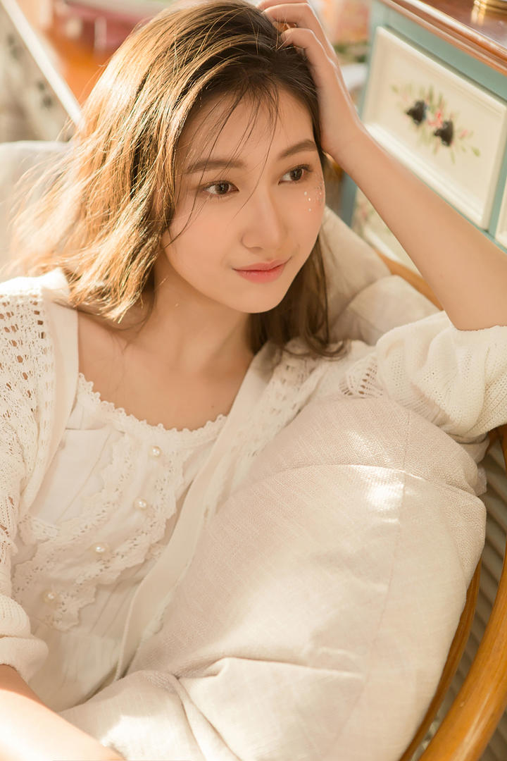 国内清纯漂亮女生唯美高清壁纸图片大全