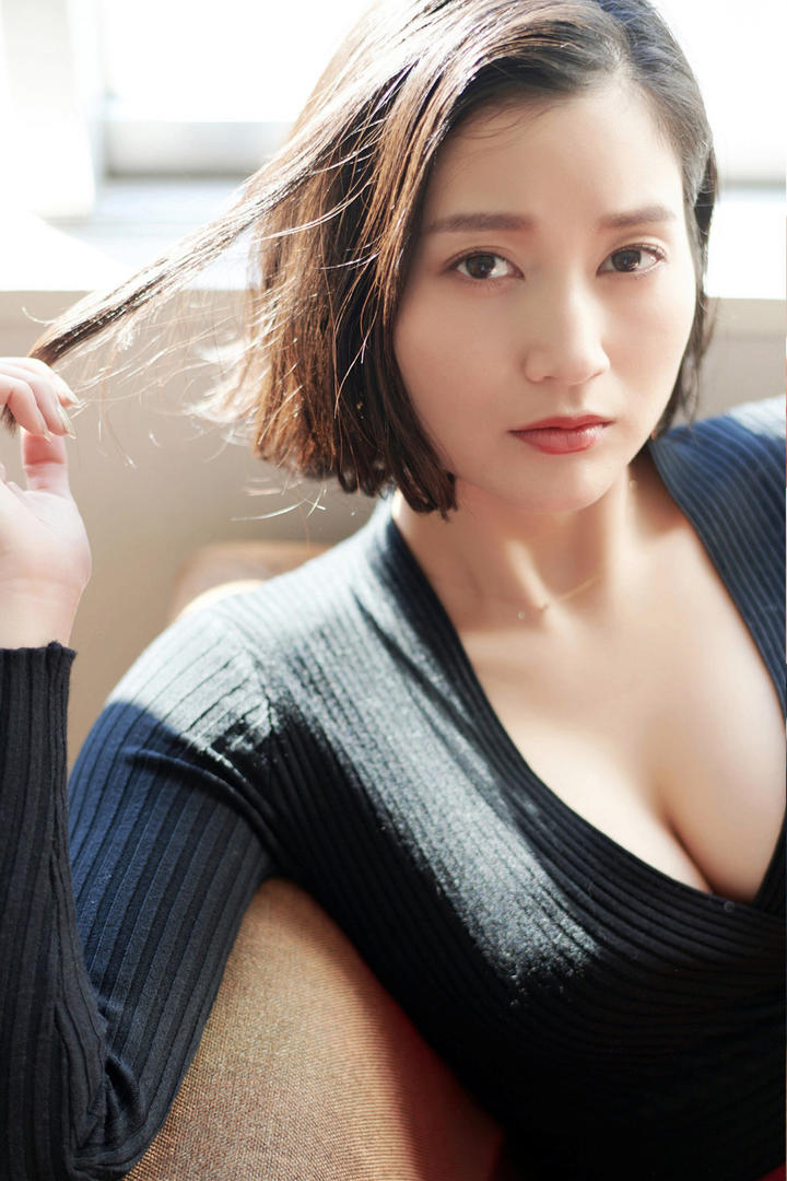 亚洲一区美女大胆图片