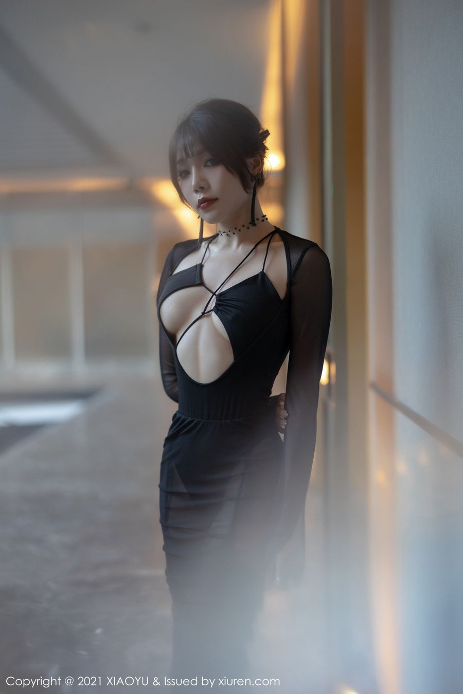 语画界性感女神芝芝Booty丝袜美腿森系与朦胧的私房魅惑写真