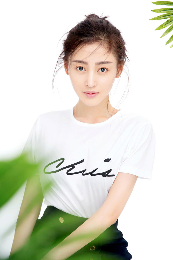 美女明星张天爱高清写真图片