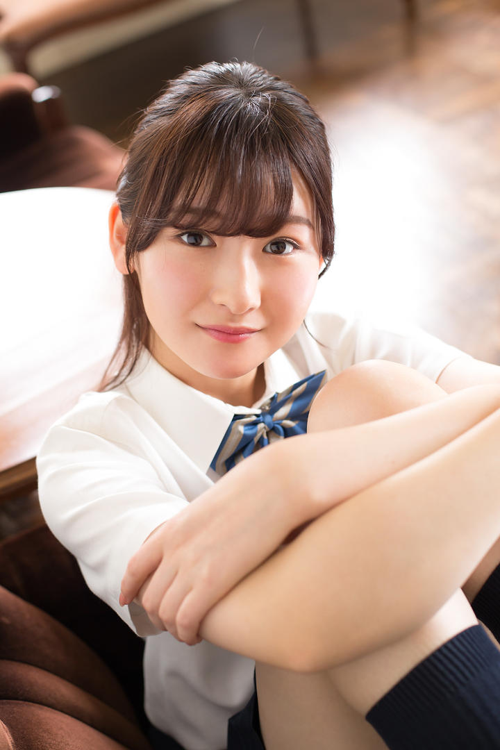 超高清日本清纯美女特写图片