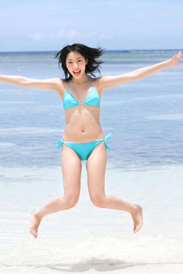 跳起来的比基尼美女日本免费无人区一码二码乱码图片