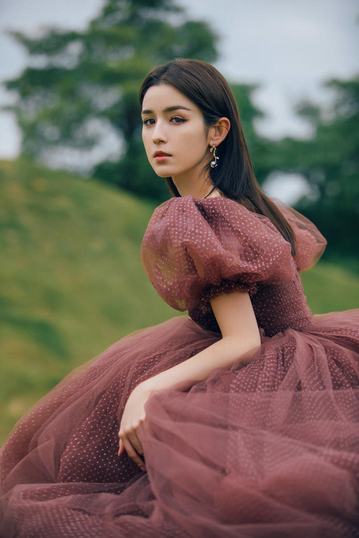 新疆美女明星哈尼克孜高清美女壁纸图片