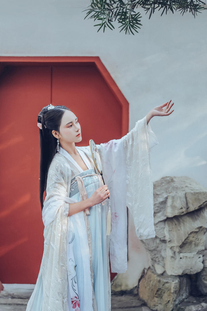 唯美古风古装美女摄影写真图片