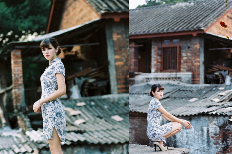 村口独自等待中的旗袍少女