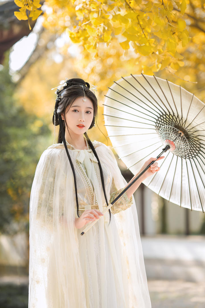 天仙般漂亮的古装汉服美女主播唯美艺术写真图片