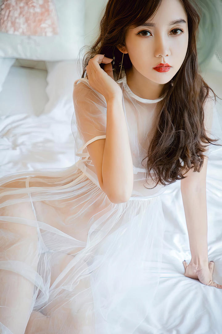 国精产品一区二区三区糖心269极品美女半裸体艺术写真图片
