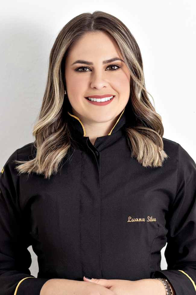 欧美美女挑染染发发型图片