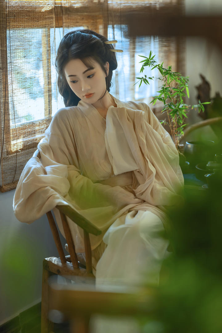 中国古风汉服美女高清个人艺术写真图片