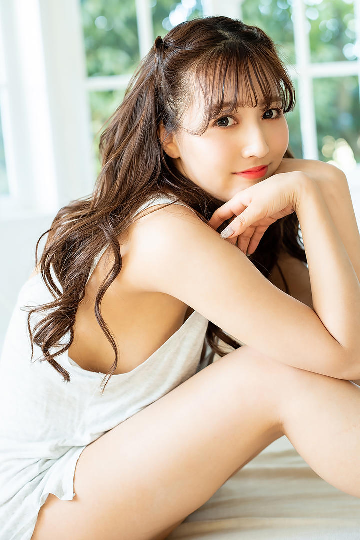 清纯气质日女唯美人体写真套图片载