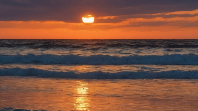 日暮黄昏大海夕阳余晖摄影图片