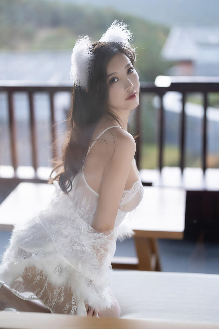 久久精品国产美女情趣内衣性感摄影图片