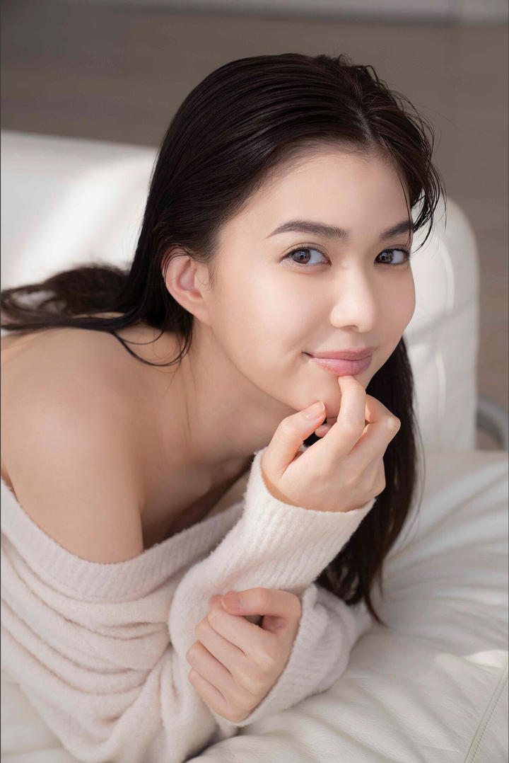 日韩精品内衣美女亚洲套图免费下载