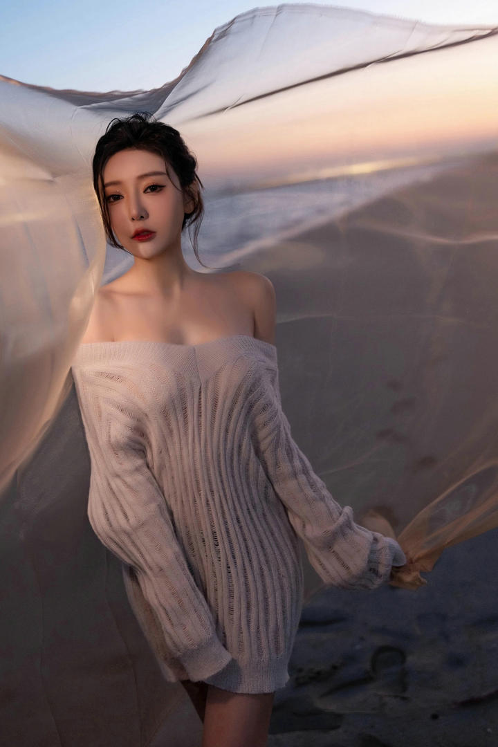 高清尤果网嫩模王馨瑶美女个人艺术写真图片