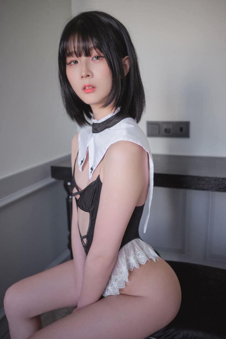 韩国短发美女护士制服诱惑GOGOGO免费完整国语