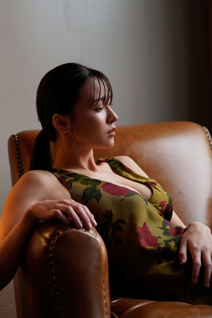 日韩AV女优摄影图片