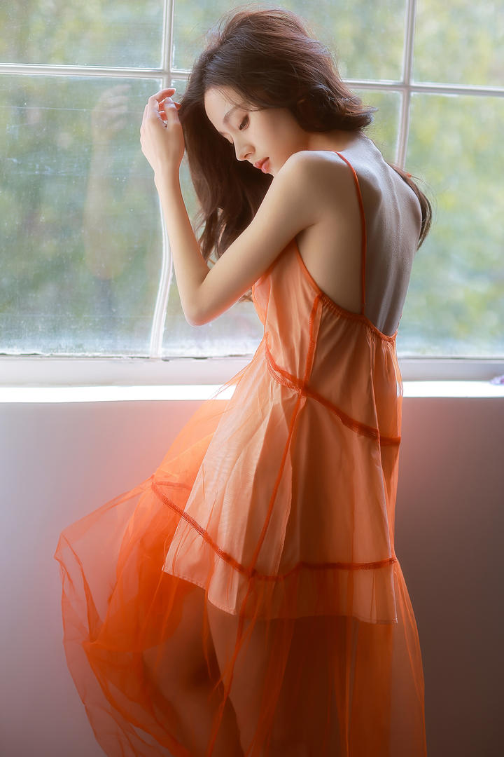 国产透明睡衣美女写真