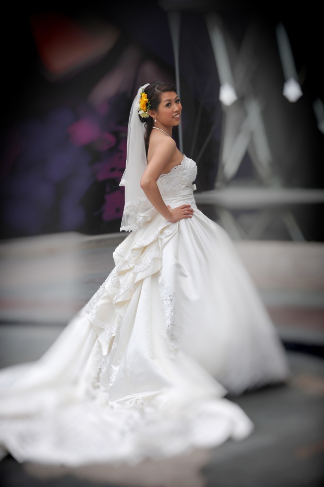 欧美美女唯美婚纱图片