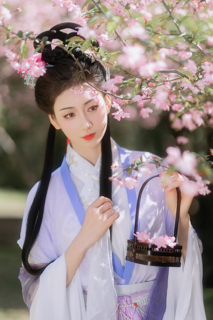 国潮古风汉服美女高清图片