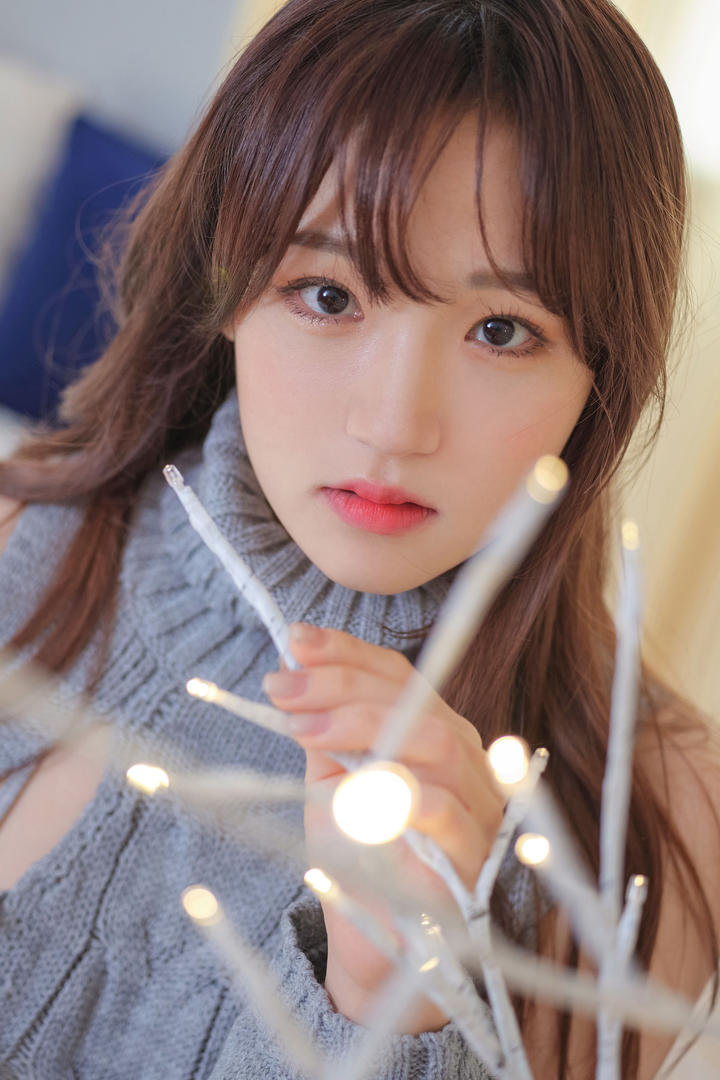 韩国漂亮大眼睛美女高清特写图片