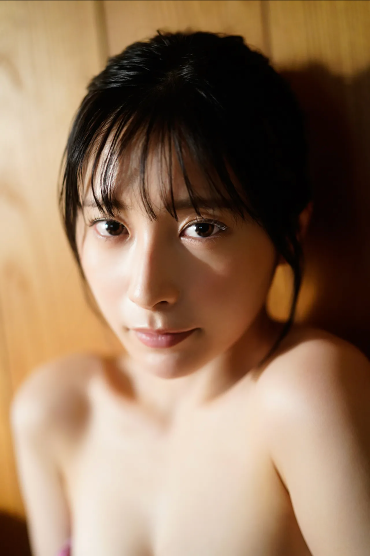 大眼睛美女综合一区中