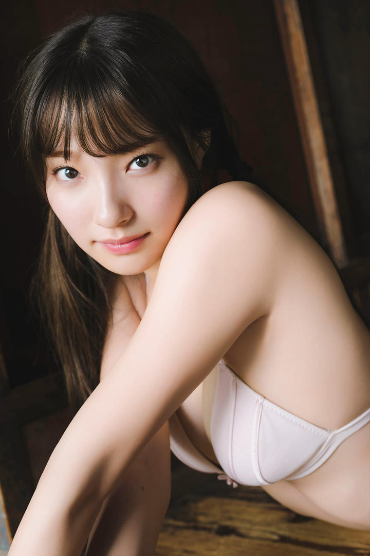 日本AV女优暖暖国语高清免费观看无码内衣写真特写图片